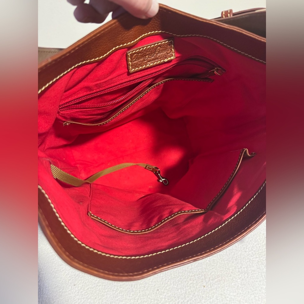 Dooney & Bourke Florentine Lily Bucket shoulder bag caramel/natural brown - Picture 6 of 9